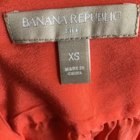 Banana Republic silky blouse - Picture 5 of 5